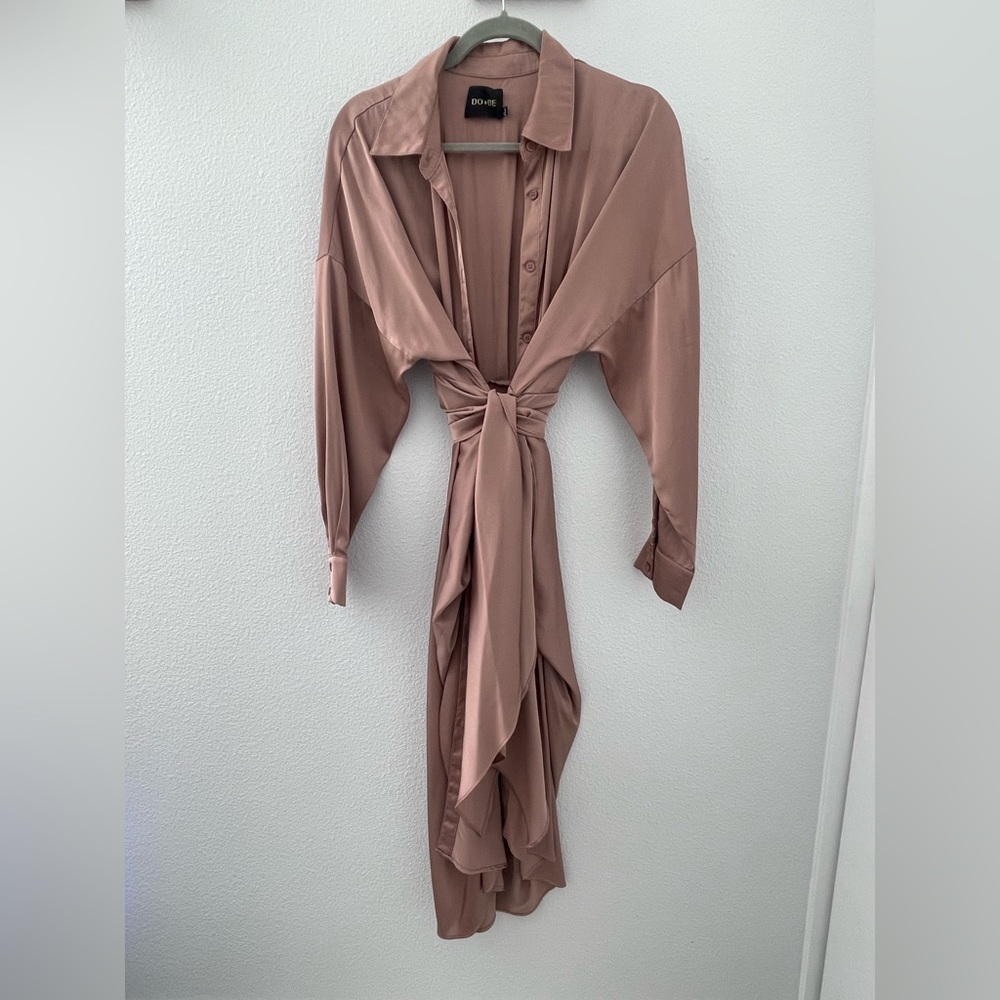 DO+BE Elegant Mocha Long Sleeve Dress - Picture 2 of 8